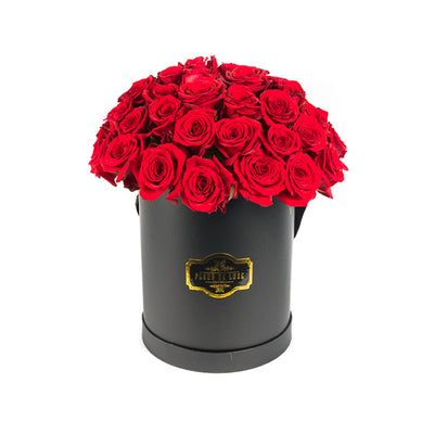 fresh roses fleurs fraiches luxe la royale Fleur de luxe montreal fleurs eternity roses forever roses flower box montreal  mfleurs  fleurs pas cher venus et fleurs montreal flowers delivery fleurs rose éternelle ever lasting roses gift box valentine day champagne Mother's Day gift card red sephora chocolate luxury toronto